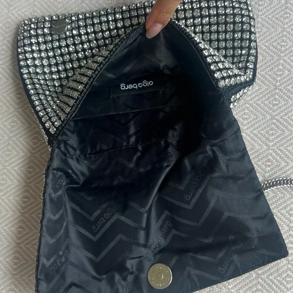 Olga Berg soft Silver rhinestones Crossbody Bag - Picture 3 of 3